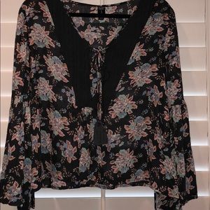 Long sleeve blouse